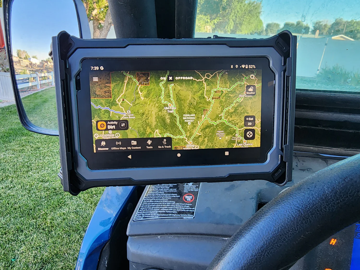 Garmin Motorcycle GPS vs. Grit Tab: Which Is Actually Right for You?